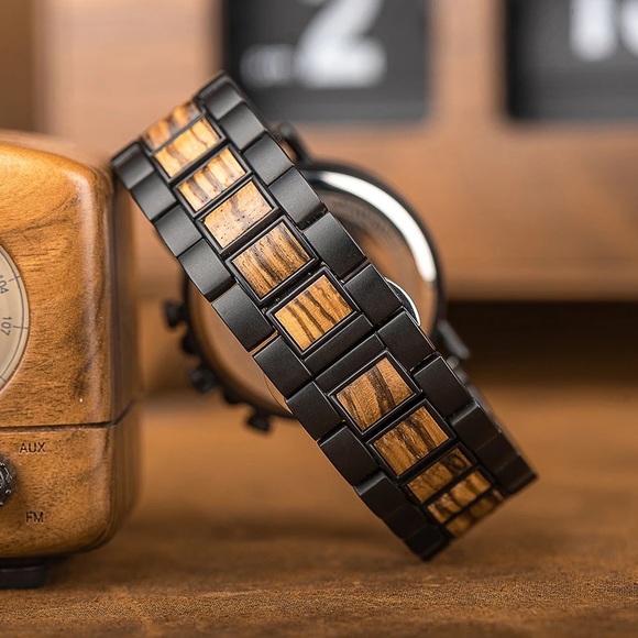 Luxury Zebra and Ebony Wood Chronograph Military Quartz Watch - Picture 4 of 16